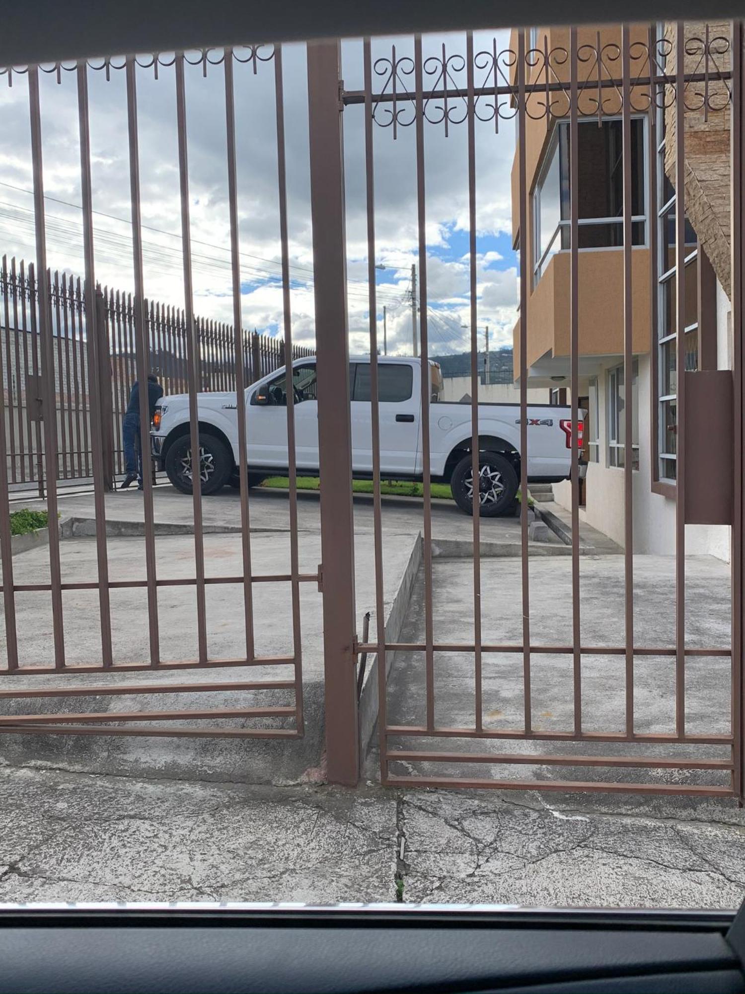 Instant Hotel - Departamento En Ambato Exteriér fotografie